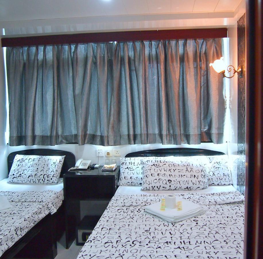 Premium Lounge Hotel Hong Kong Exterior foto